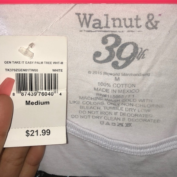 Walnut & 39th Tropical Take It Easy Tank Medium - Picture 3 of 6